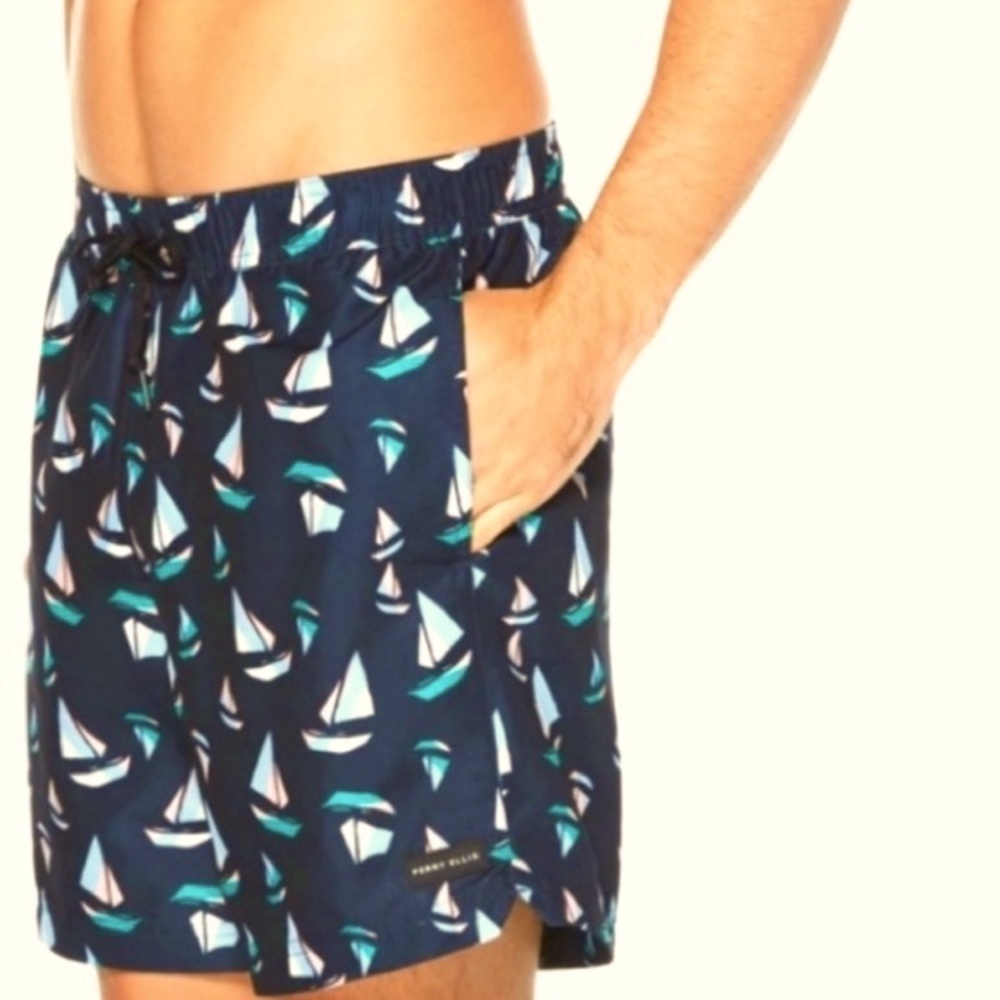 NWT Perry Ellis Medium Blue and White Swim Trunks for Stylish Beach Days